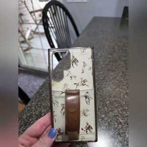 Elegant Cream and Brown Phone Case